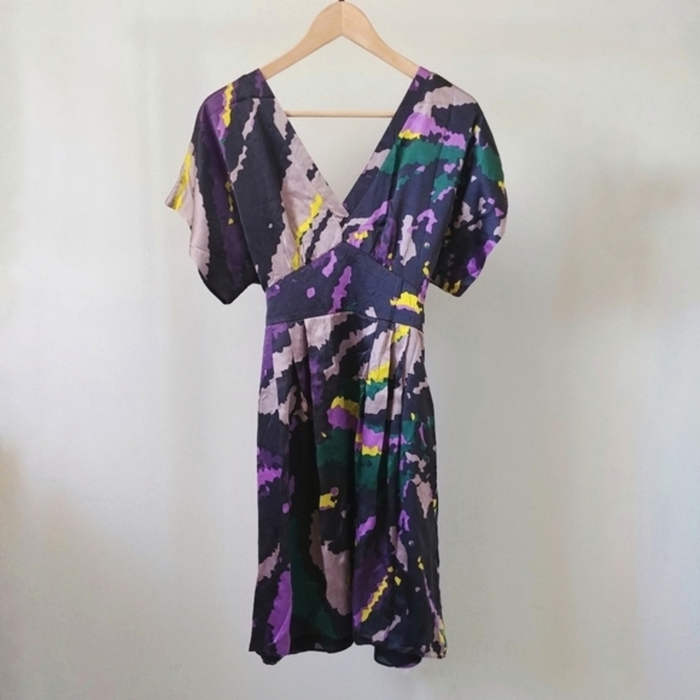 Coast 100% Silk V-Neck Patterned Purple Dress Size XS